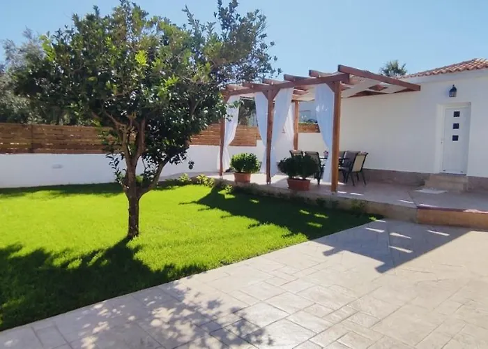 Yakinthi Ferienhaus Ammoudi